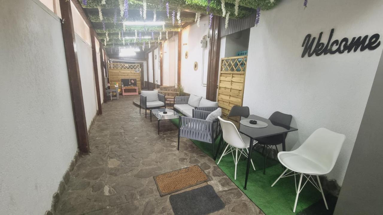 Pensiunea Ober Braşov Esterno foto